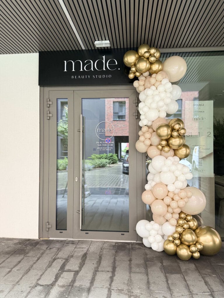 Strona główna Girlanda balonowa organiczna na otwarcie sklepu