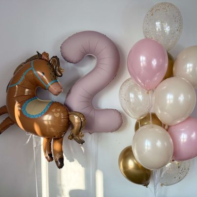 Zestaw balonów na drugie urodzimy z koniem