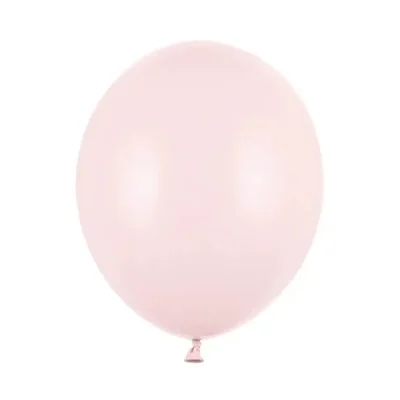Różowy balon w białym tle